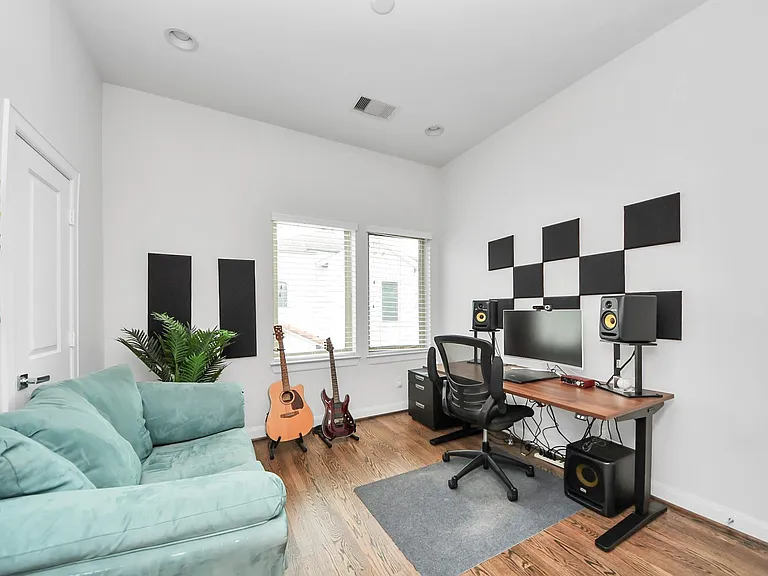 1243 Bonner St #A — Photo 19