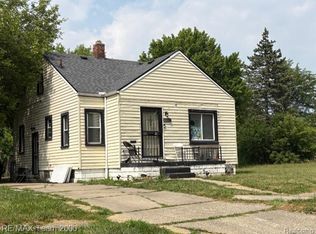 15245 Novara St, Detroit, MI 48205