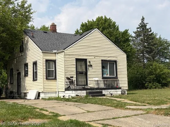 15245 Novara St, Detroit, MI 48205