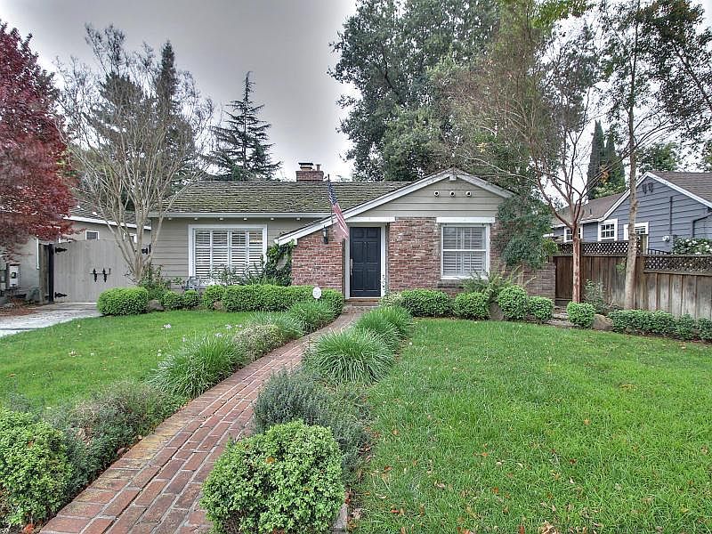 1st image of 1084 Laurie Ave