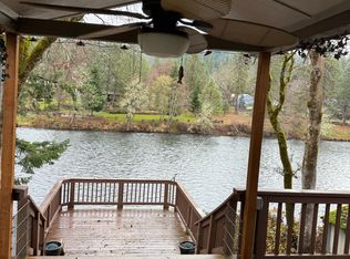 22222 Highway 62, Shady Cove, OR