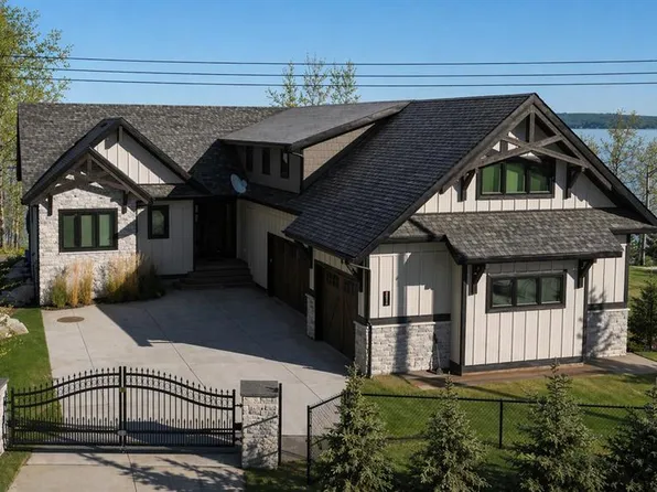 371 NE Last Chance Way, Red Deer County, AB T4S 1S5