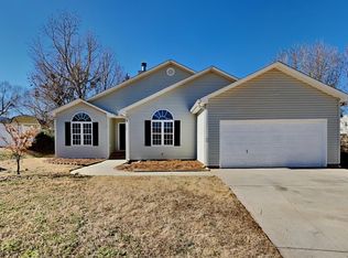 17 Waterthrush Way, Simpsonville, SC 29680