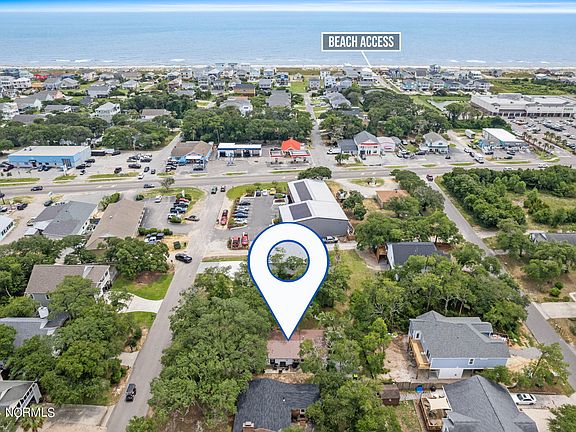 4th image of 105 NE 54th Street
