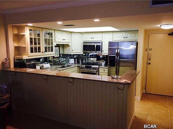 4th image of 4600 Kingfish Ln #306