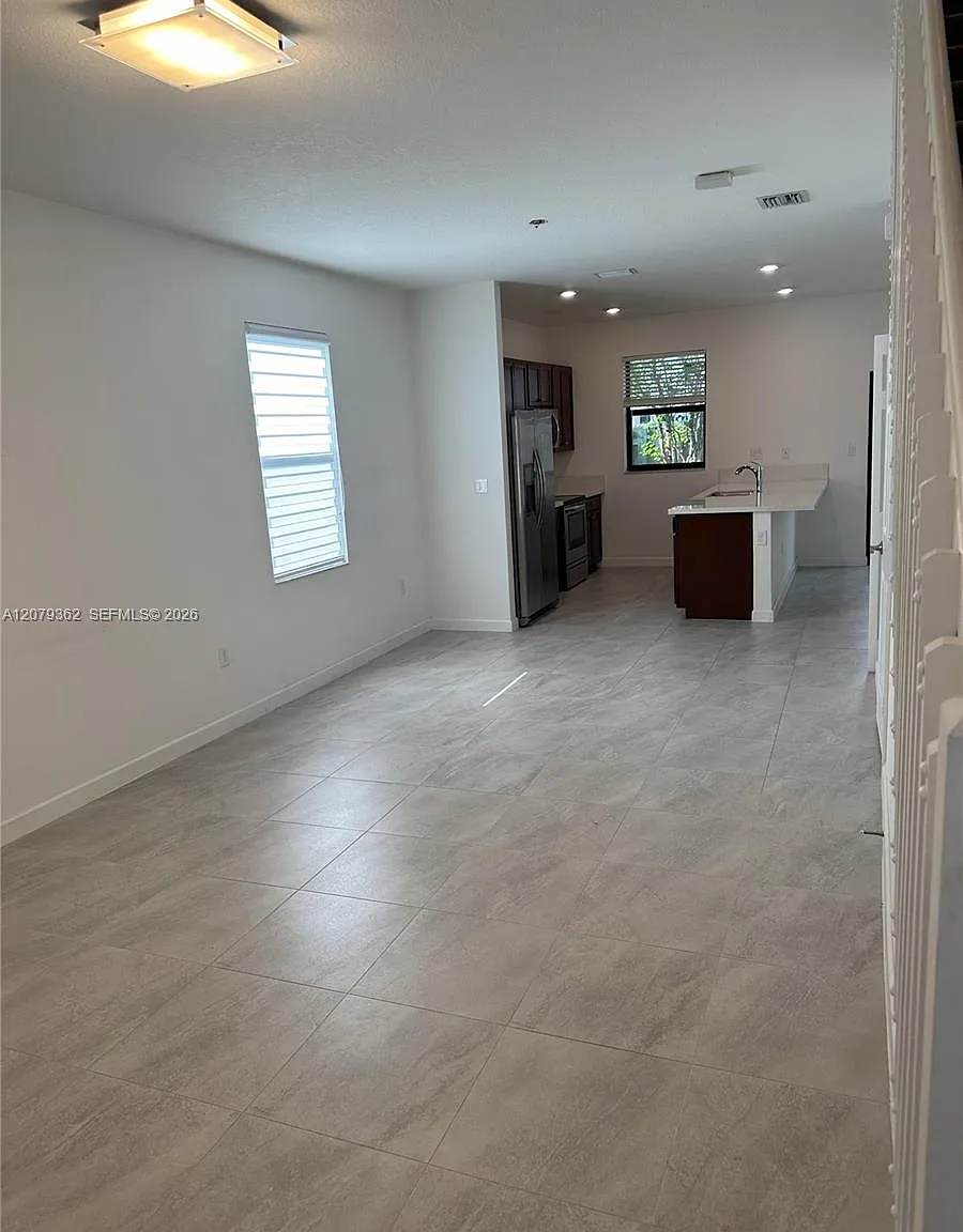 Reserve At Edgewood — Photo 3