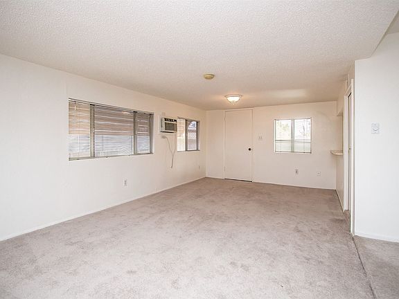 4th image of 17243 N 66th Dr