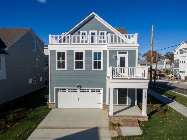 virginia-beach-virginia-402647318 picture