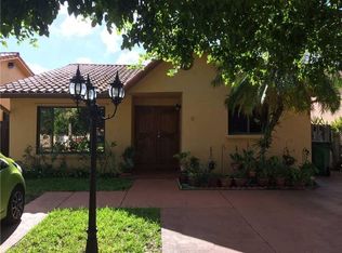 12794 NW 103rd Ave, Hialeah Gardens, FL 33018