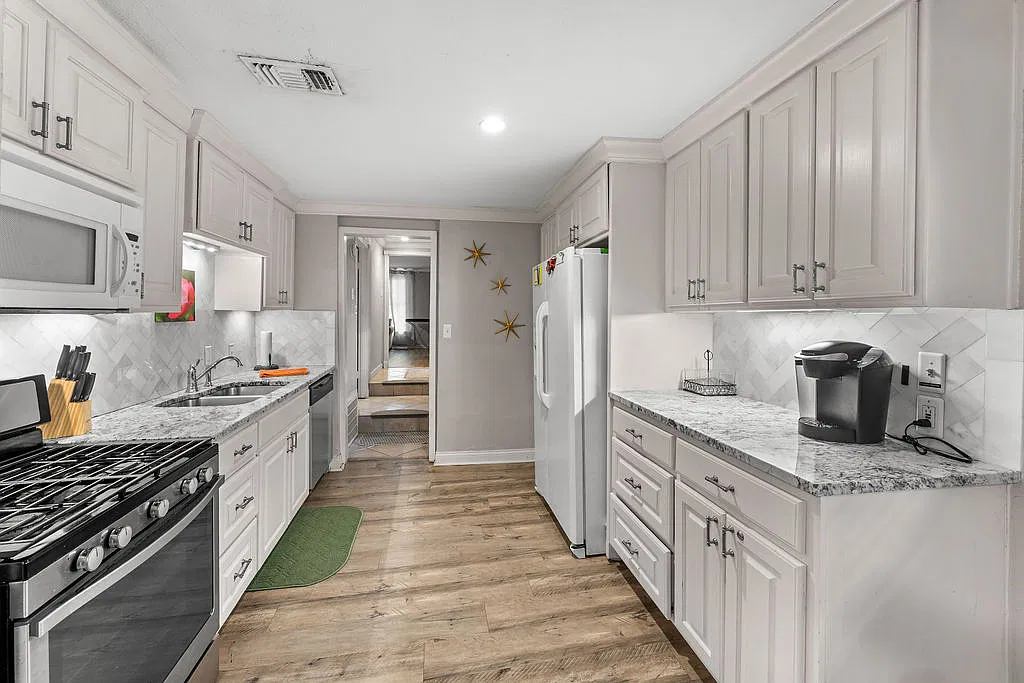 2402 New Copeland Rd — Photo 3