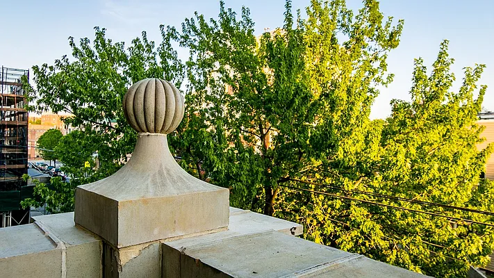 Rented by Nooklyn NYC LLC | media 41