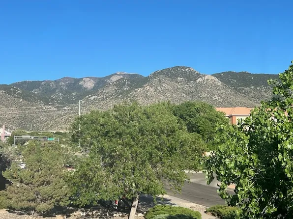 5001 Hardin Dr NE APT B, Albuquerque, NM 87111
