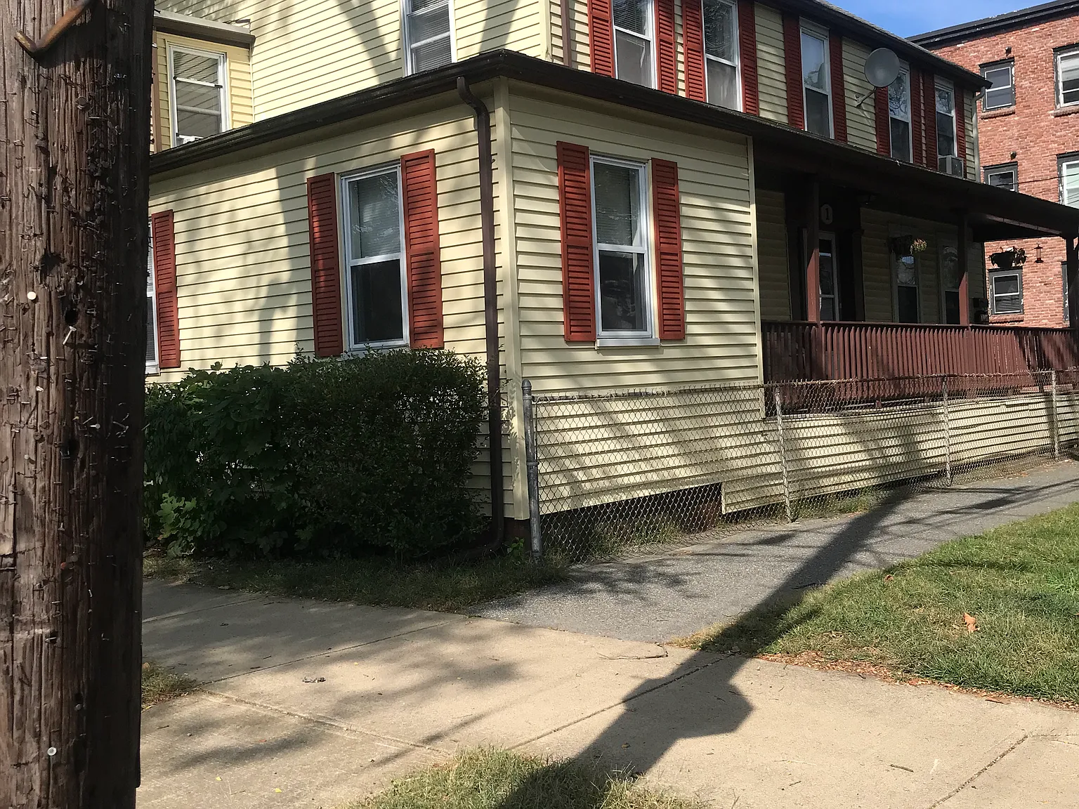 5 bed, 1500 sqft, $3,250 — Photo 1