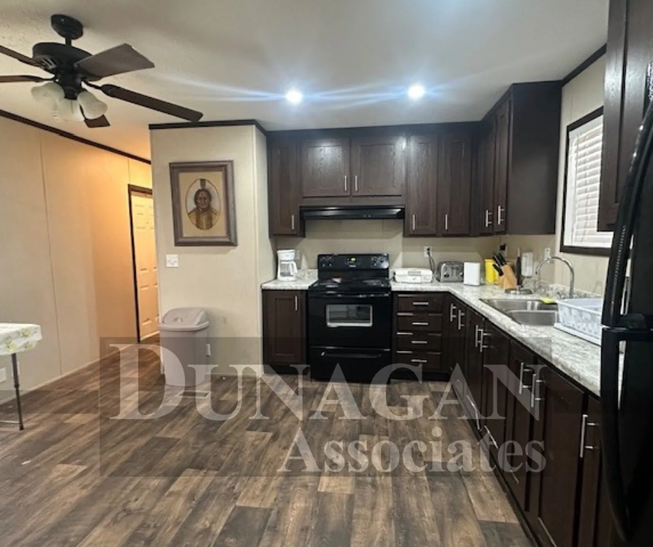 5Bed| 5Bath Mobile Home- Ideal Workforce Housing in Loving, NM — Photo 3