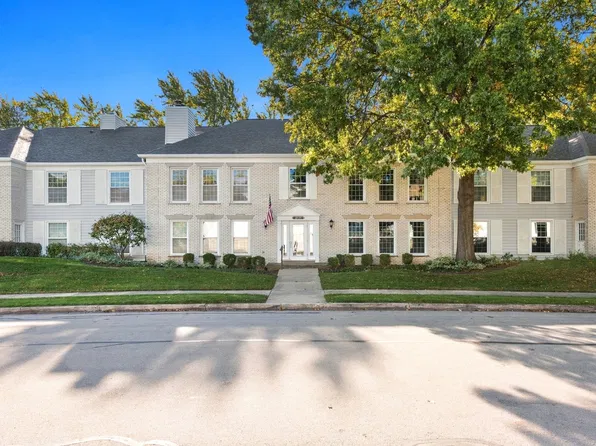 1170 Spring Garden Cir Unit 70, Naperville, IL 60563