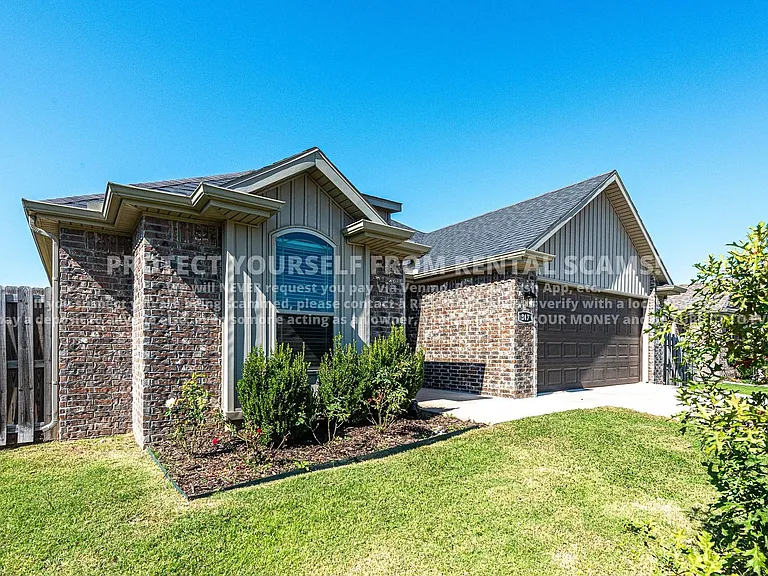347 W Tyler Rd — Photo 18