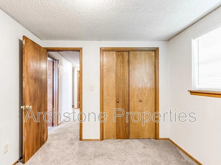 2524 Boxwood Ave — Photo 32