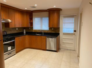 188-80 85th Rd, Hollis, NY 11423