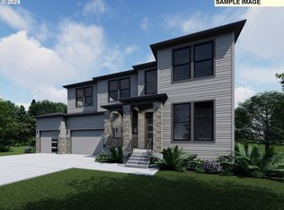 8011 SW Knudsen Pl, Portland, OR 97223