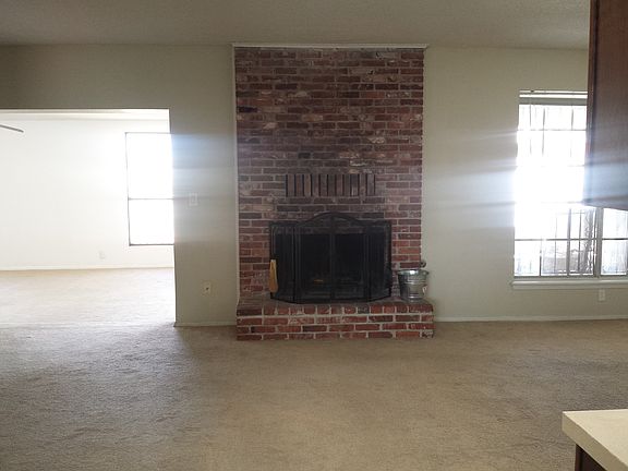 4th image of 9417 Turrentine Dr #9419
