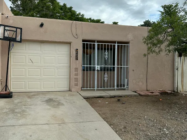 6027 Redlands Rd NW, Albuquerque, NM 87120