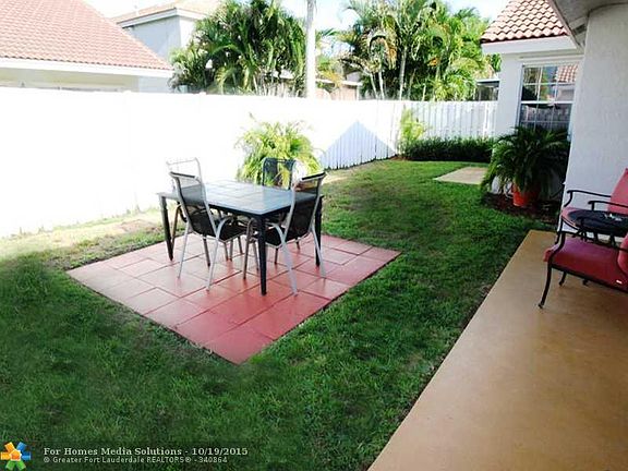 3rd image of 1368 NW 129th Way