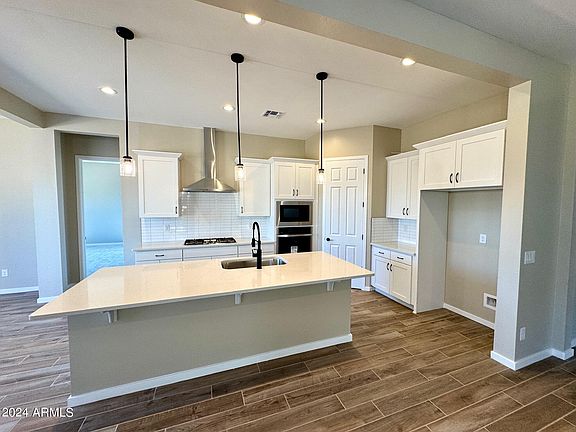 4th image of 4820 W STARGAZER Place