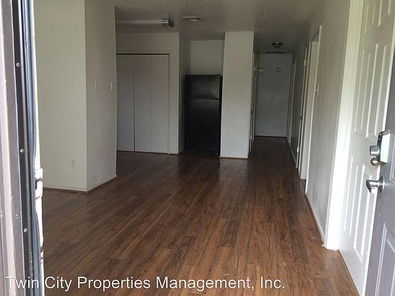 4th image of 205 Richards St APT B