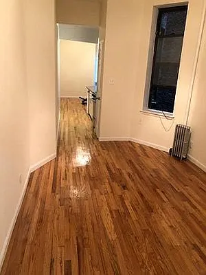 Rented by Eric Goodman Realty Corp | media 33