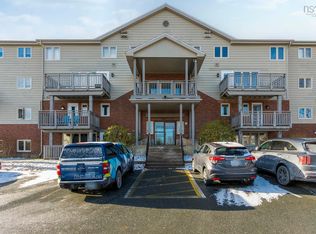 67 Farnham Gate Rd #101, Halifax, NS B3M 4A6