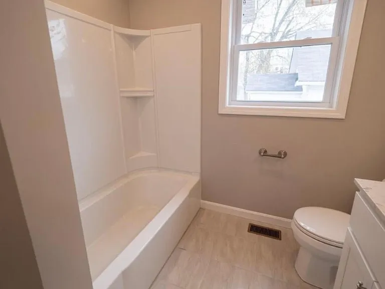 14 Cleveland Ave — Photo 18