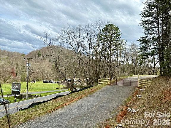 3rd image of 3132 Cane Creek Rd