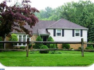 138 Beechwood Rd, Newtown Square, PA 19073