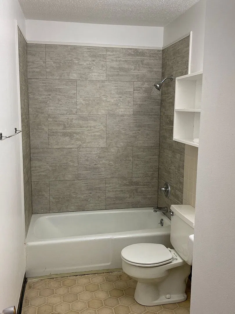 603 South 7Th Ave — Photo 4