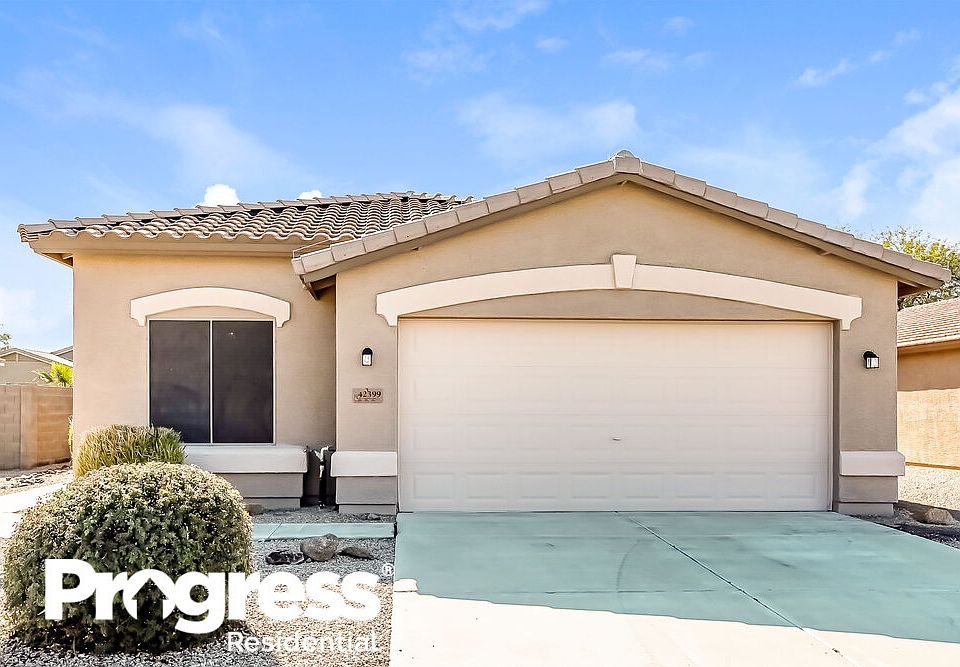 1st image of 42399 W Desert Fairways Dr