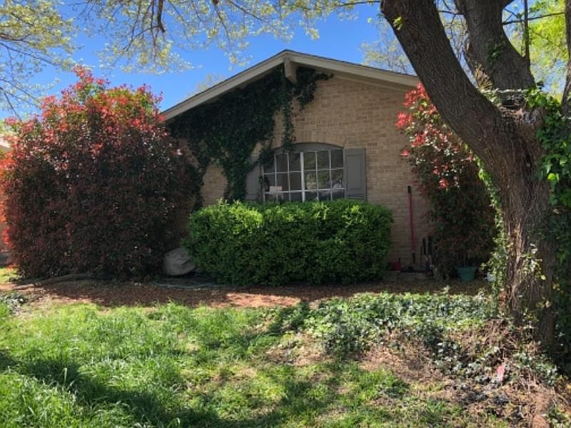 1st image of 3205 Mossrock Dr #B