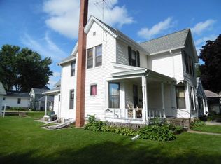 1113 11th Ave, Fulton, IL 61252