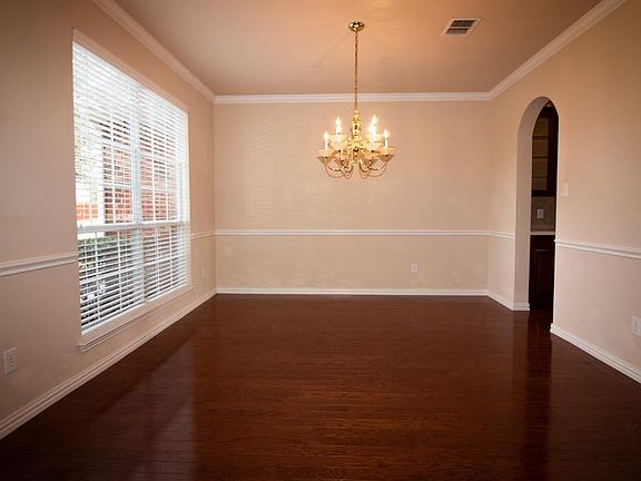 5th image of 206 Hearthstone Dr
