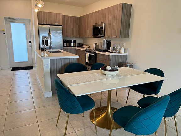 4th image of 8363 NW 41st St Unit 308