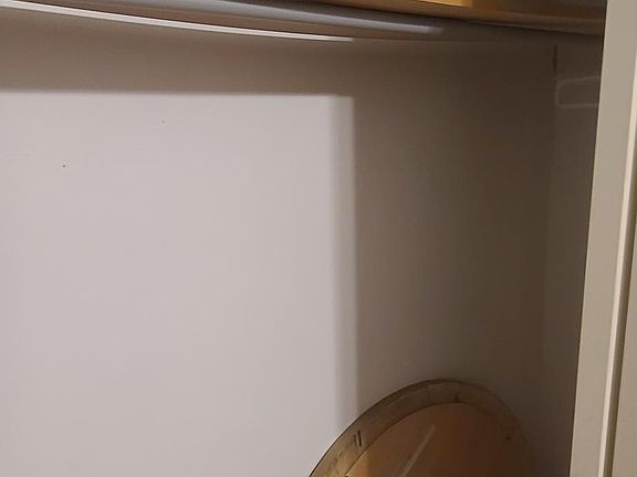 4th image of 69 Metcalf Ave Floor 2