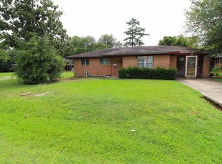 318 Youpon St, Bridge City, TX 77611