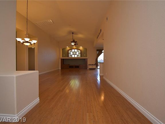 3rd image of 3825 Bracebridge Falls Ave