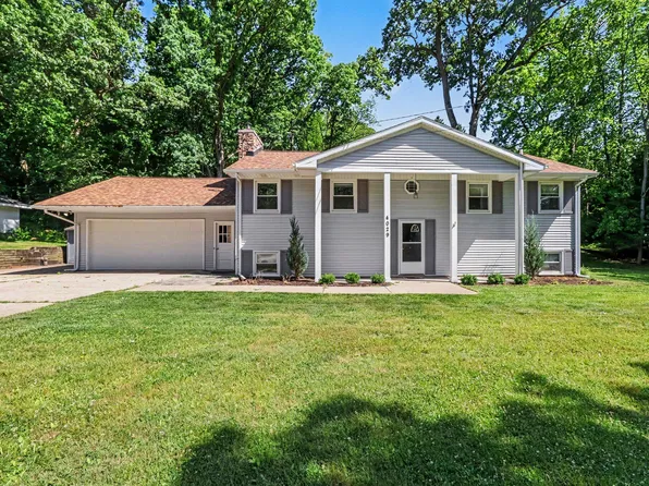 4029 Sunvalley Dr, Kalamazoo, MI 49008