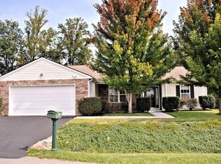 1525 Sherwood Dr, Christiansburg, VA 24073