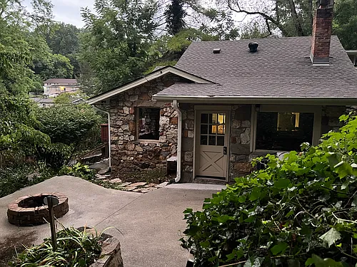 113 Hemphill Rd Photo 1