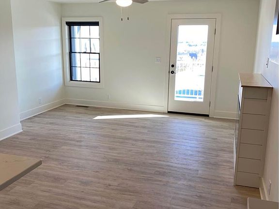 5th image of 7201 Kentwell Ln #B