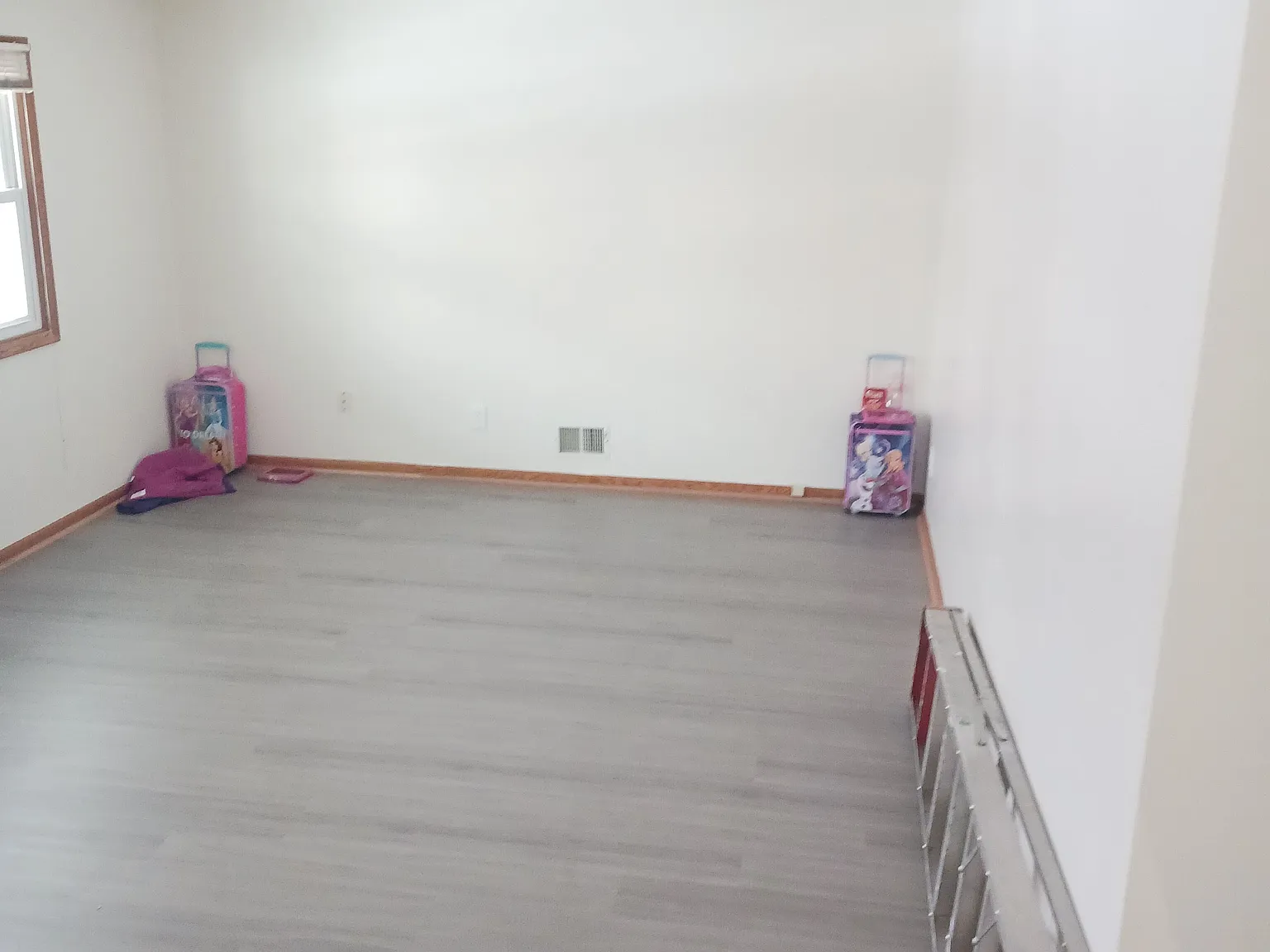 3 bed, 2.0 bath, 1400 sqft, $2,295 — Photo 4