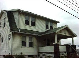 4303 Mitchell Rd, New Castle, PA 16105