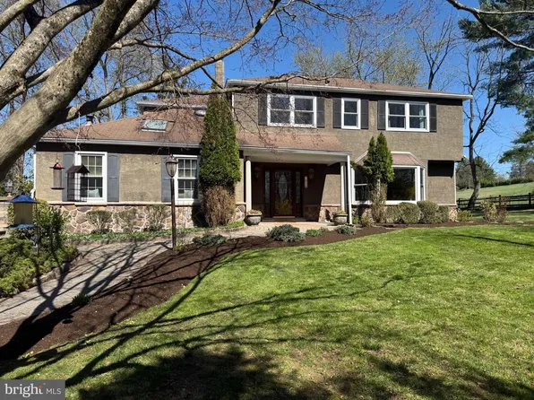 916 General Howe Dr, West Chester, PA 19382