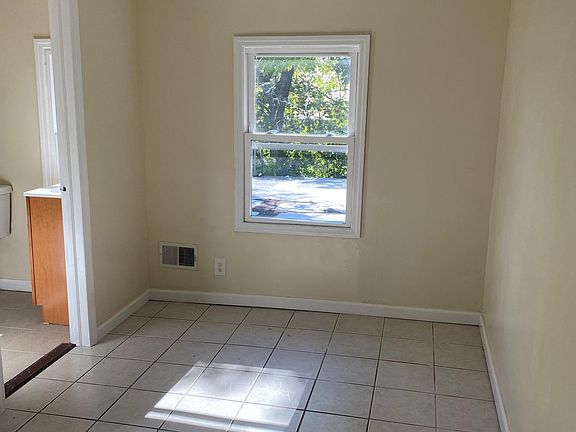 5th image of 43 Eaton Pl Floor 2